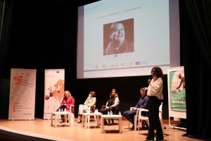 Mesa redonda - Orienta't-08